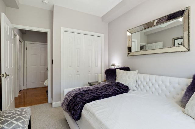 43 Cornwall St Apt E, Portsmouth, NH 03801