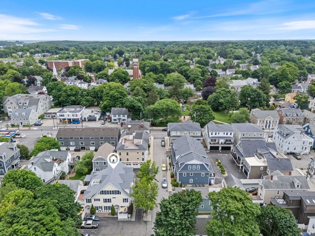 43 Cornwall St Apt E, Portsmouth, NH 03801