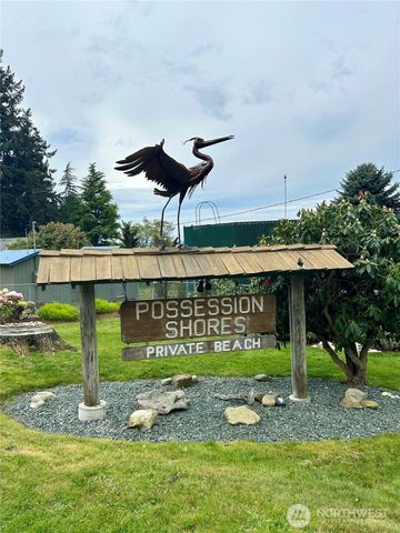 4236 Goatsbeard Lane, Clinton, WA 98236