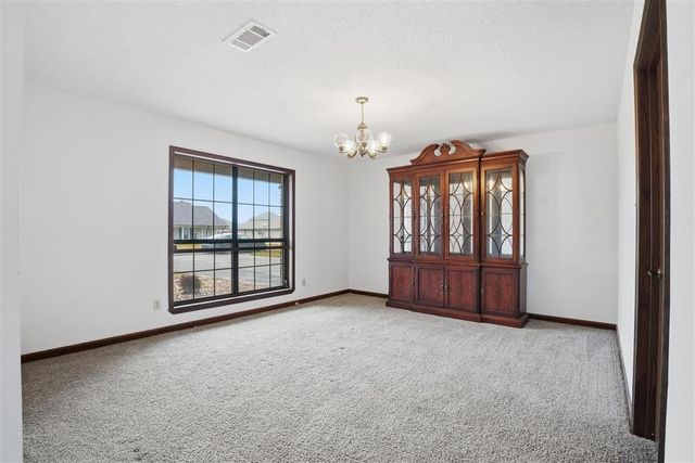 4703 W Quail Hollow Drive, Lake Charles, LA 70605