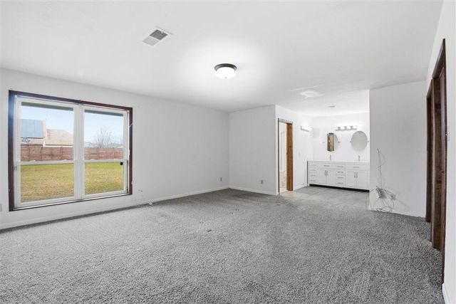 4703 W Quail Hollow Drive, Lake Charles, LA 70605