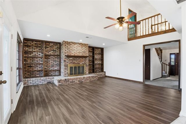 4703 W Quail Hollow Drive, Lake Charles, LA 70605