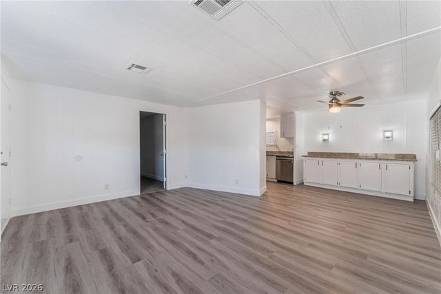 280 Sir Phillip Street, Las Vegas, NV 89110