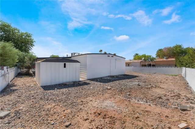 280 Sir Phillip Street, Las Vegas, NV 89110