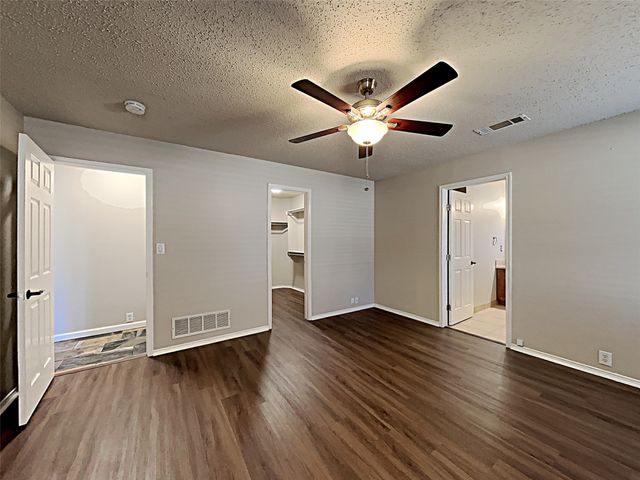 1803 Dartmouth Drive, Glenn Heights, TX 75154