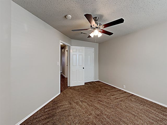 1803 Dartmouth Drive, Glenn Heights, TX 75154