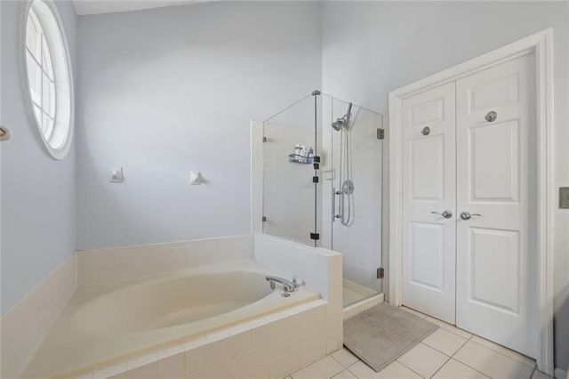 5020 Southland Drive, Woodstock, GA 30188