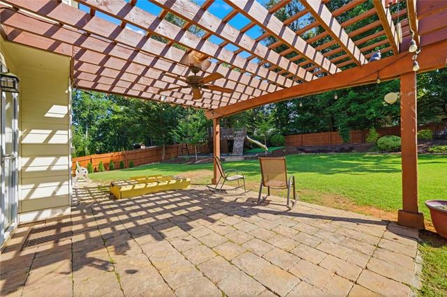 5020 Southland Drive, Woodstock, GA 30188