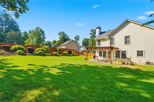 5020 Southland Drive, Woodstock, GA 30188