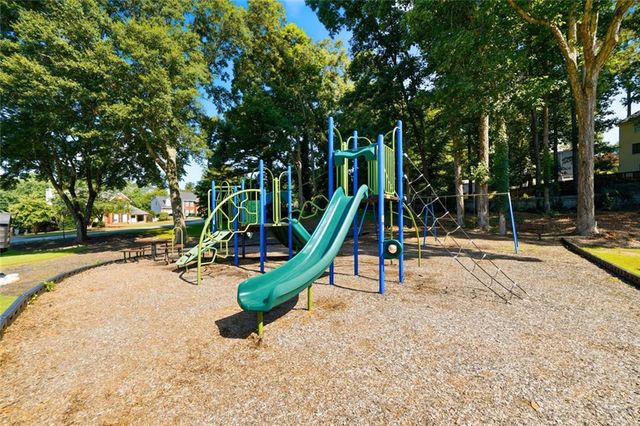 5020 Southland Drive, Woodstock, GA 30188