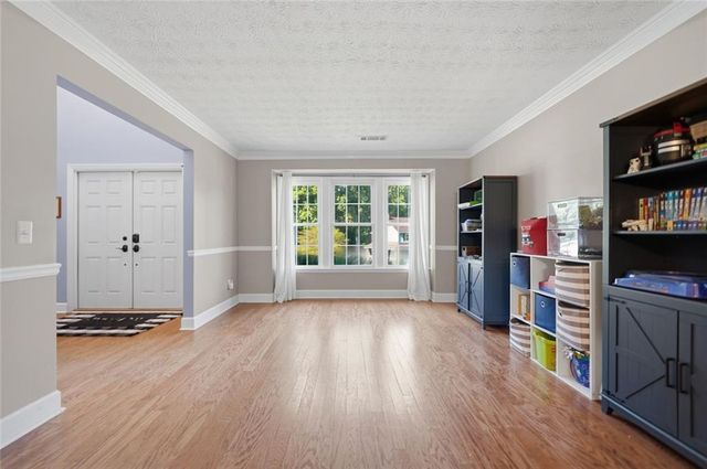 5020 Southland Drive, Woodstock, GA 30188