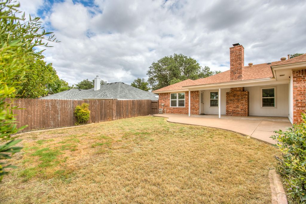 Image 4 of property listing at 4817 Bermuda Drive, San Angelo, TX 76904
