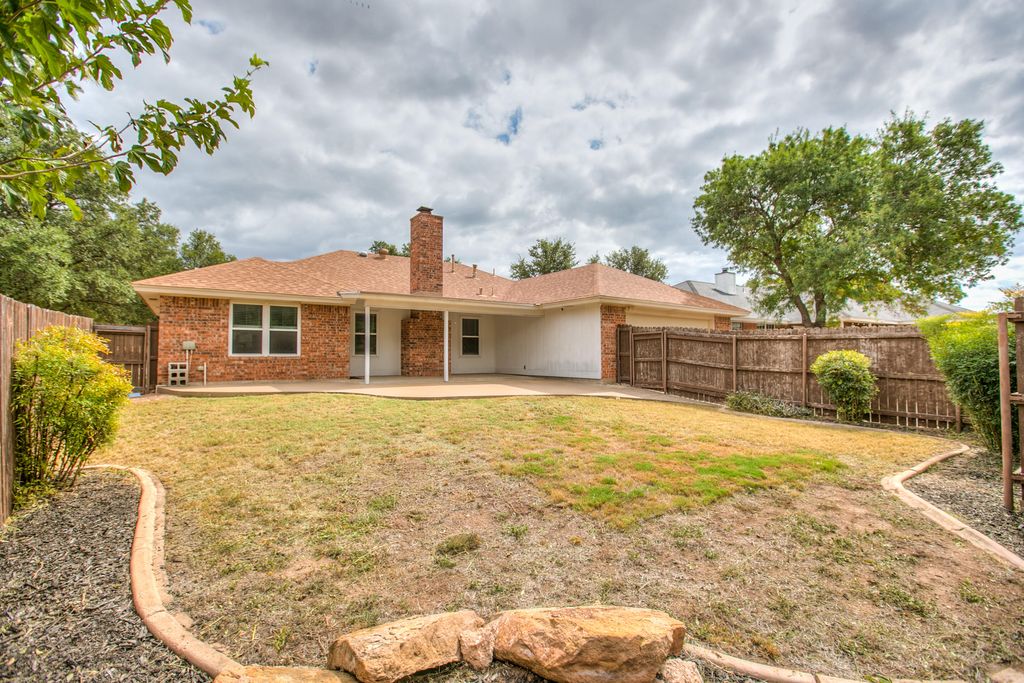 Image 8 of property listing at 4817 Bermuda Drive, San Angelo, TX 76904
