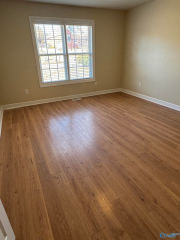 101 Willowmere Circle, Huntsville, AL 35806