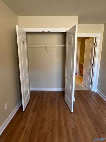 101 Willowmere Circle, Huntsville, AL 35806