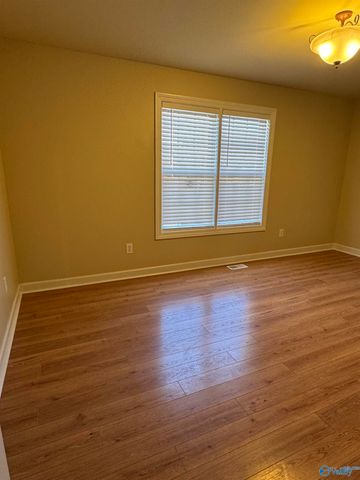 101 Willowmere Circle, Huntsville, AL 35806