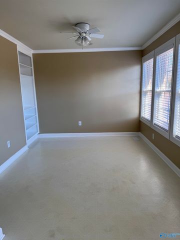 101 Willowmere Circle, Huntsville, AL 35806