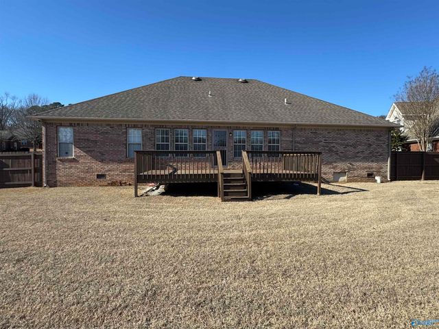 101 Willowmere Circle, Huntsville, AL 35806