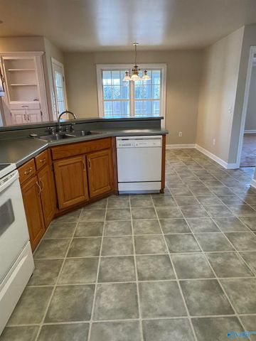 101 Willowmere Circle, Huntsville, AL 35806