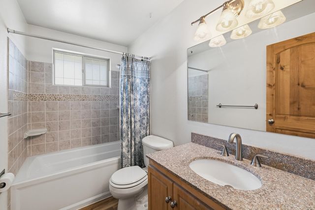 3433 W Wellesley Ave Ave, Spokane, WA 99205