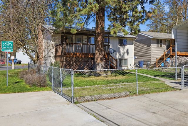 3433 W Wellesley Ave Ave, Spokane, WA 99205