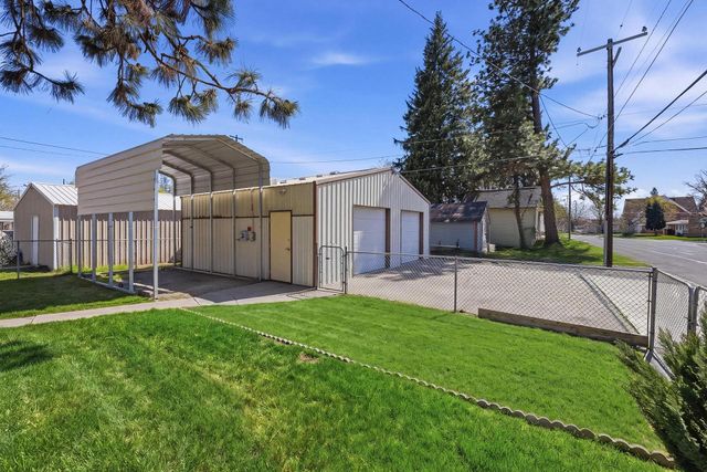 3433 W Wellesley Ave Ave, Spokane, WA 99205