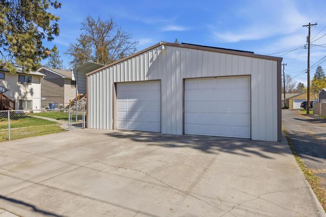 3433 W Wellesley Ave Ave, Spokane, WA 99205