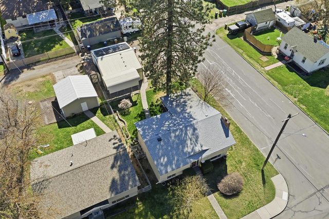 3433 W Wellesley Ave Ave, Spokane, WA 99205