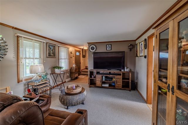 4285 Carmel Drive, Clay, NY 13090