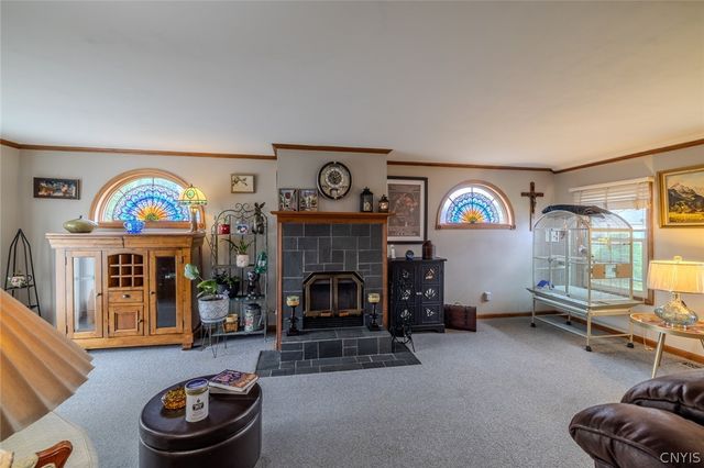 4285 Carmel Drive, Clay, NY 13090