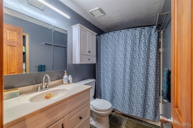 4285 Carmel Drive, Clay, NY 13090