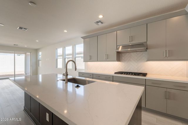 17160 W MONTPELIER Street, Surprise, AZ 85388