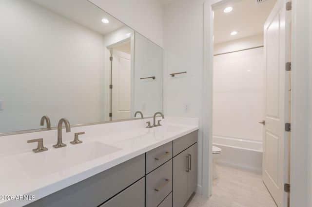 17160 W MONTPELIER Street, Surprise, AZ 85388