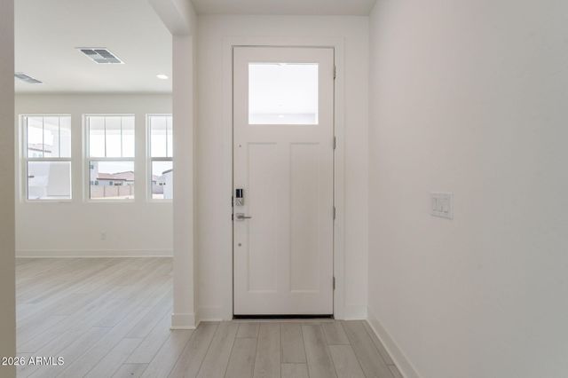 17160 W MONTPELIER Street, Surprise, AZ 85388