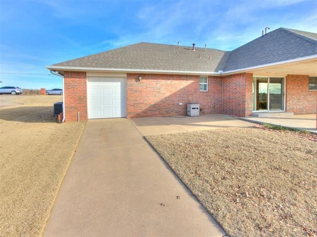 511 Broadway Street, Guthrie, OK 73044