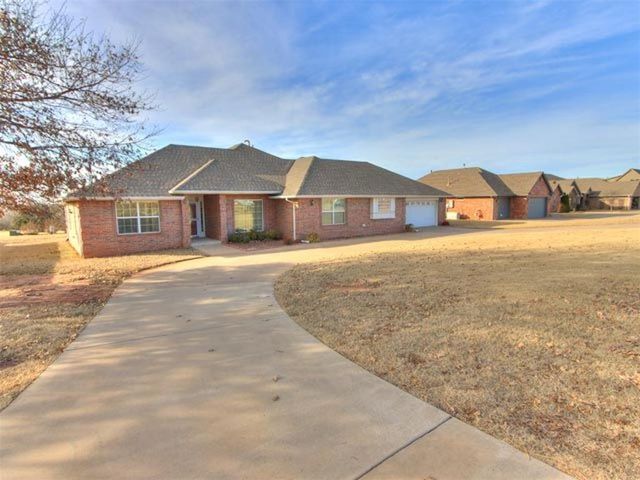 511 Broadway Street, Guthrie, OK 73044