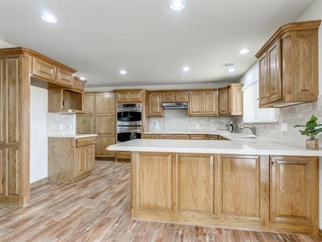 511 Broadway Street, Guthrie, OK 73044