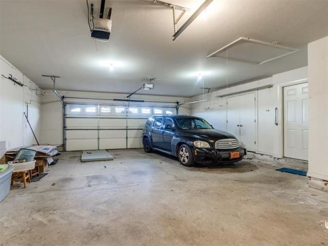 511 Broadway Street, Guthrie, OK 73044