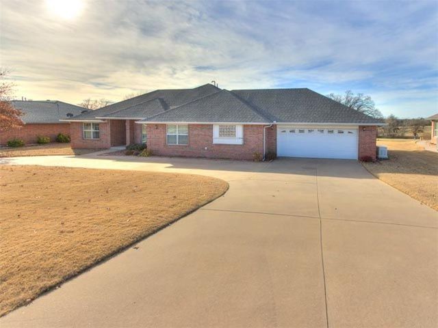 511 Broadway Street, Guthrie, OK 73044