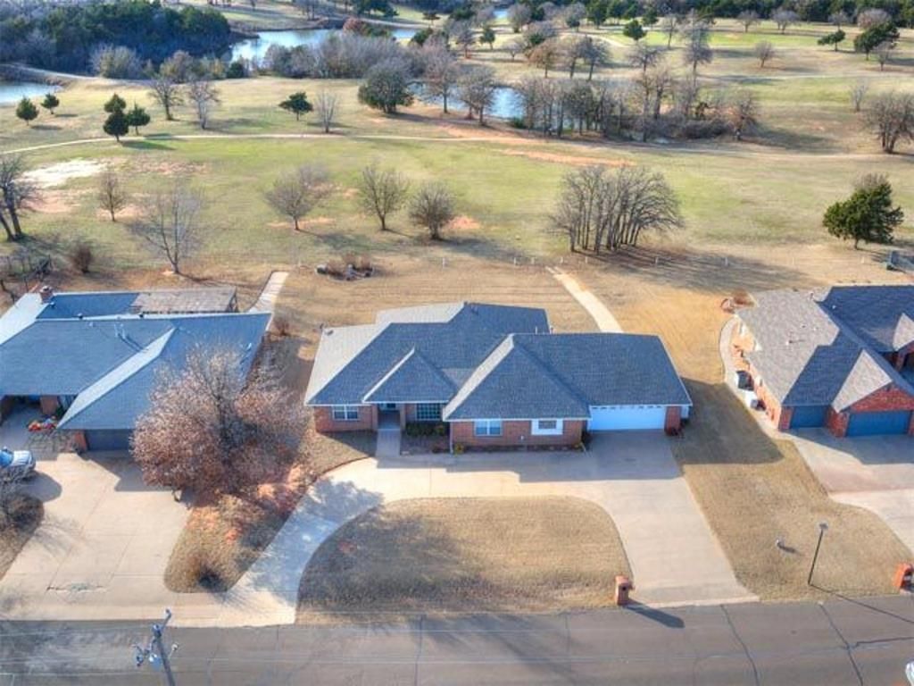 511 Broadway Street, Guthrie, OK 73044