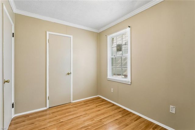 650 Grimes RD, Hampton, VA 23663