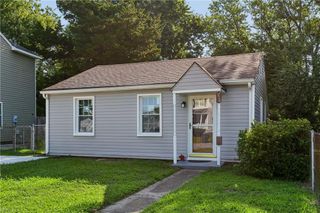 650 Grimes RD, Hampton, VA 23663