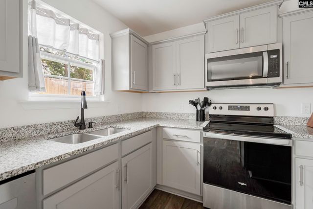 186 Carrington Drive, Lugoff, SC 29078