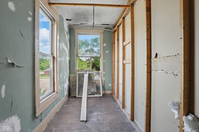 1910 Locust Street, Terre Haute, IN 47807