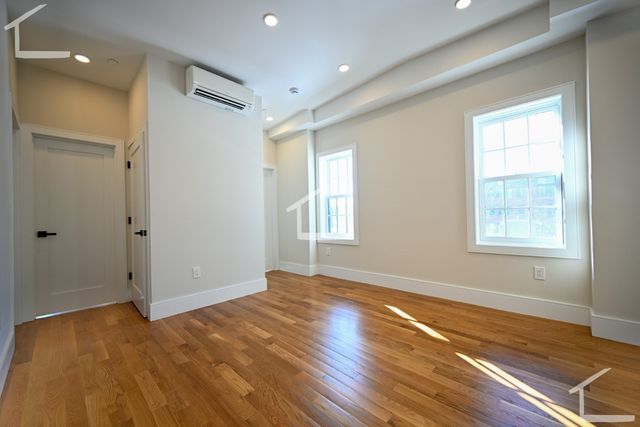 18 Winchester St 9, Boston, MA 02116