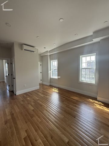 18 Winchester St 9, Boston, MA 02116