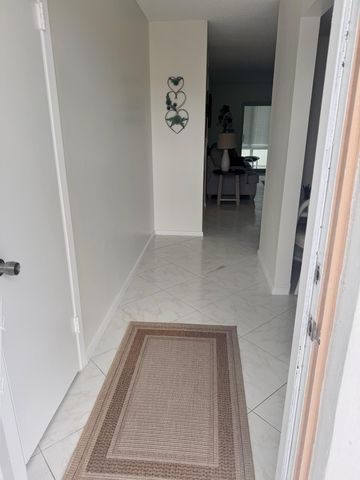 2950 SE Ocean Boulevard 8-6, Stuart, FL 34996