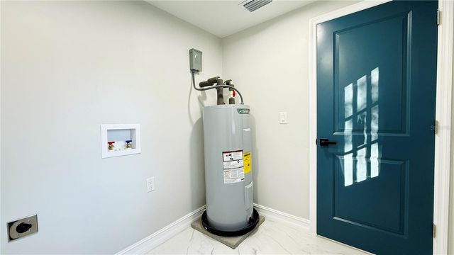 6704 N 11TH STREET, Tampa, FL 33604