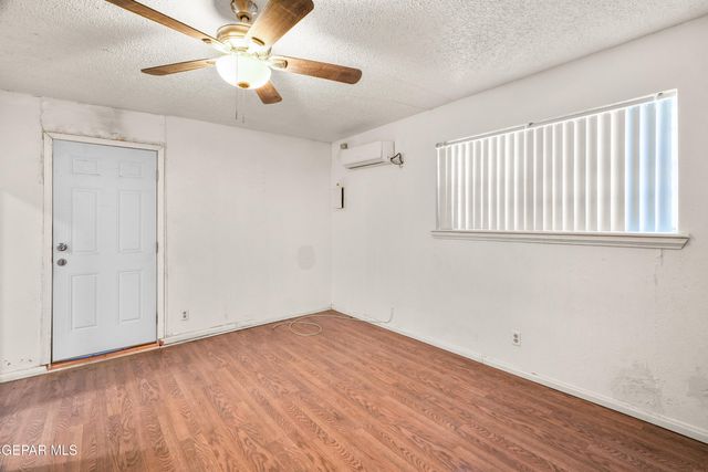 7163 Lavern A-C, El Paso, TX 79915