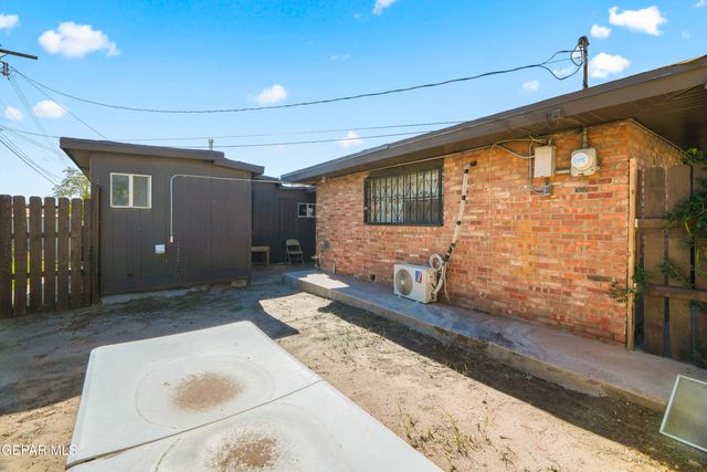 7163 Lavern A-C, El Paso, TX 79915